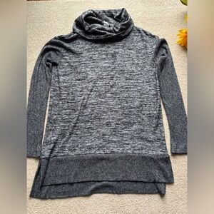 GAP Gray Ribbed Turtleneck Sweatshirt Size S